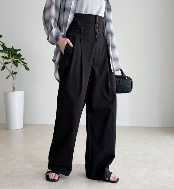 fredy emue「ハイウエスト2ＷAYチノ」|チノ|