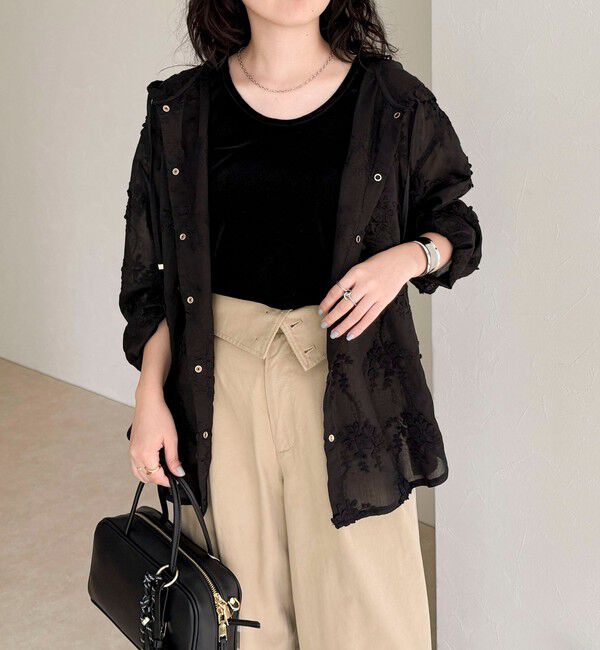 fredy emue「3D刺繍フードシャツ」|シャツ・ブラウス|