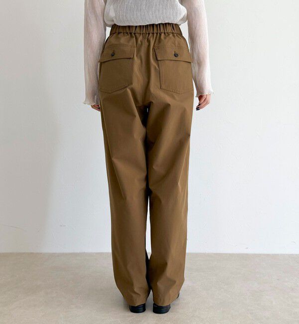 fredy emue「2タックバレルパンツ」|チノ|