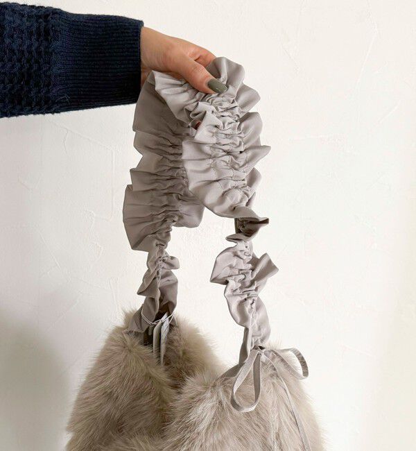 fredy emue「ギャザーハンドルエコファーショルダーバッグ」|ショルダー・メッセンジャー|