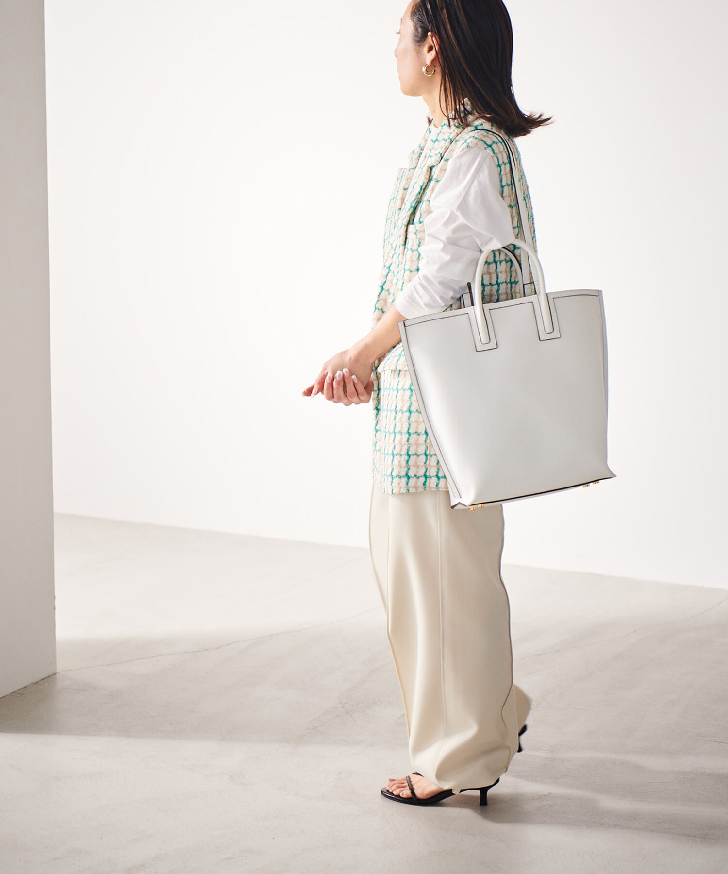 E'POR「【E'POR】【A4対応】【一部直営店舗・WEB限定】LIMITED MODEL Ree Large（リー）【雑誌掲載】」|トートバッグ|ホワイト(10)