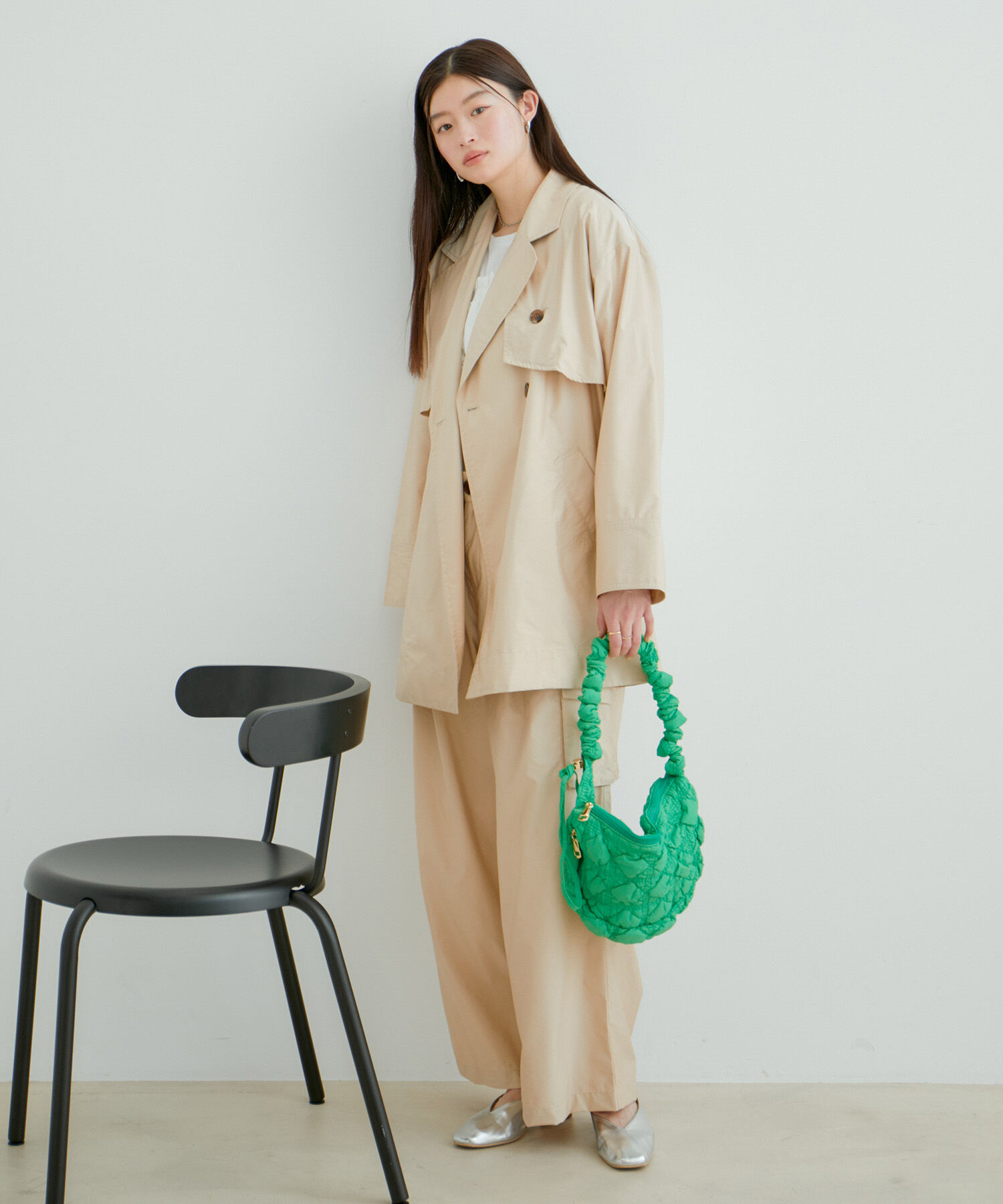 VIS「【セットアップ対応】タックギャザーワイドカーゴパンツ」|カーゴ|