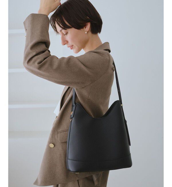 ROPE PICNIC PASSAGE「【軽量・自立】【WEB限定カラー】me fit BAG フィットワンショルダーミドルバッグ」|ショルダー・メッセンジャー|