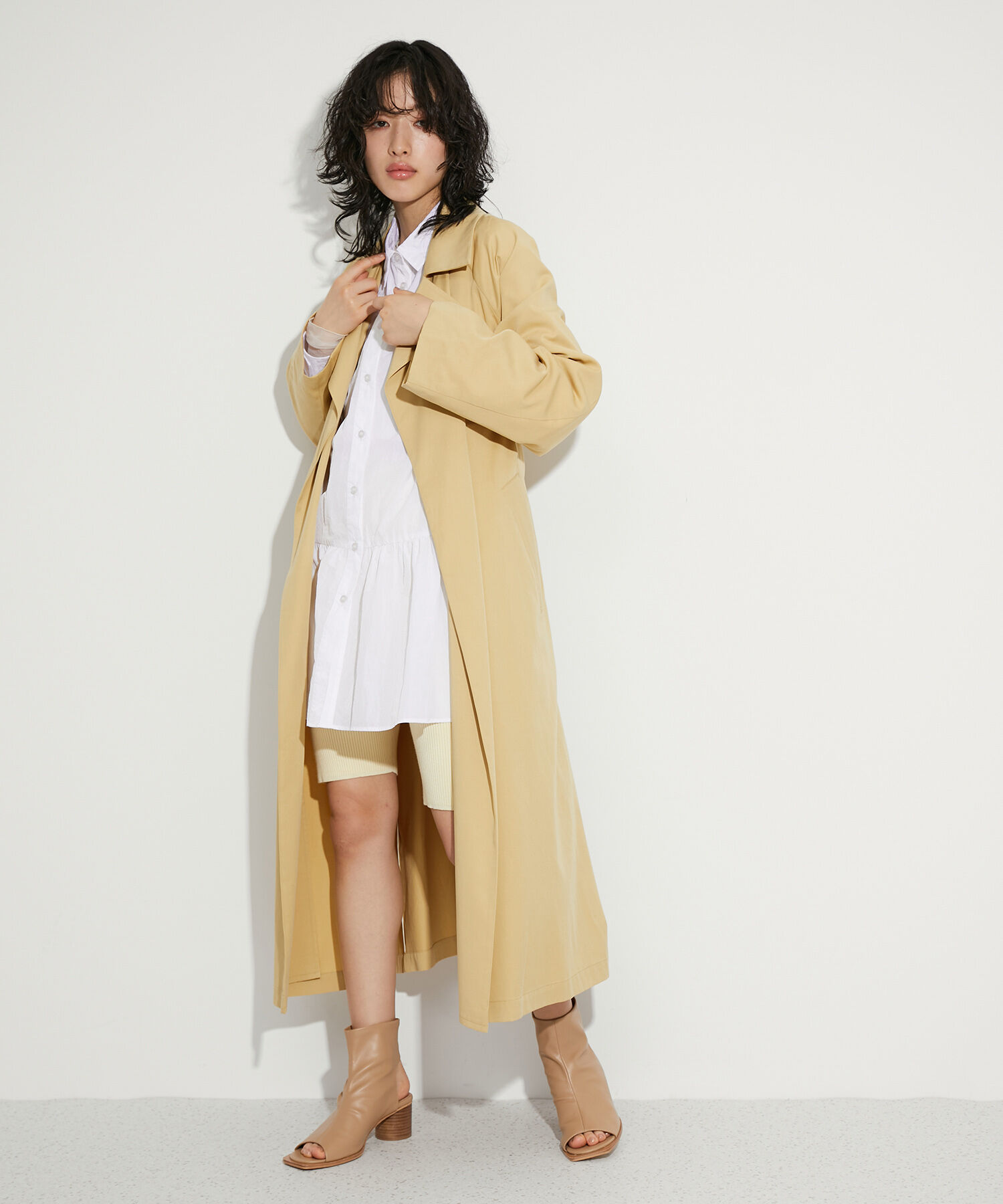 ADAM ET ROPE'「ミニマルオーバートレンチコート」|トレンチコート|