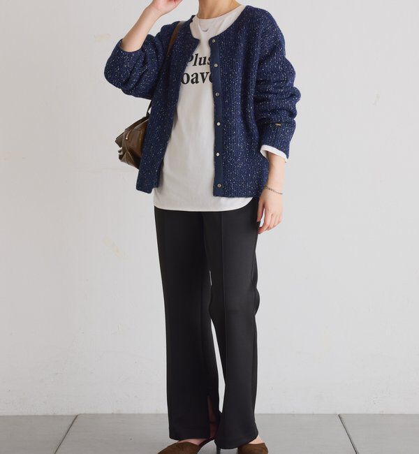  「ピンタックセミフレアーパンツ」|チノ|