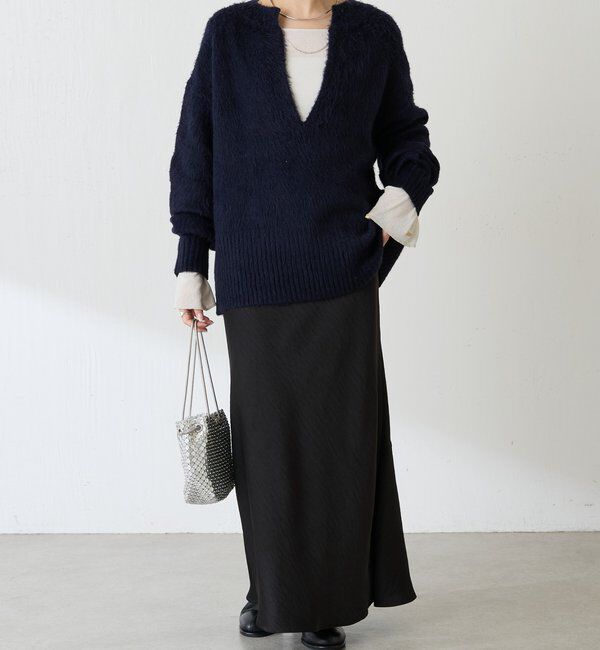  「エアリー深Vニット」|ニット・セーター|