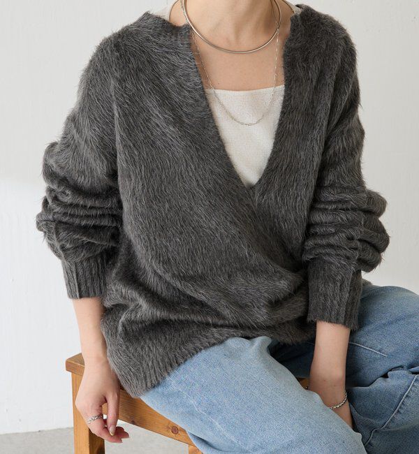  「エアリー深Vニット」|ニット・セーター|