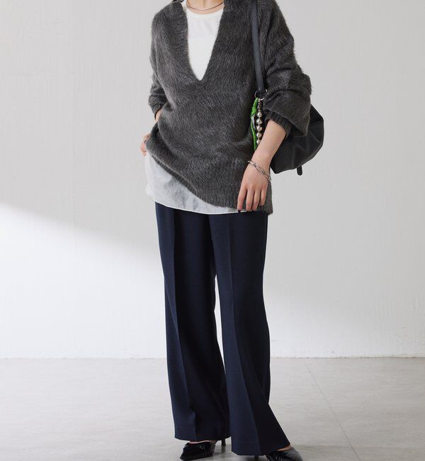  「エアリー深Vニット」|ニット・セーター|