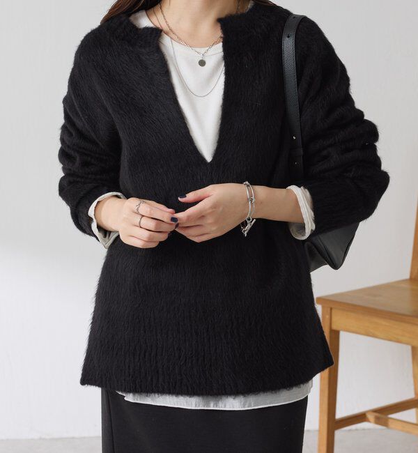  「エアリー深Vニット」|ニット・セーター|