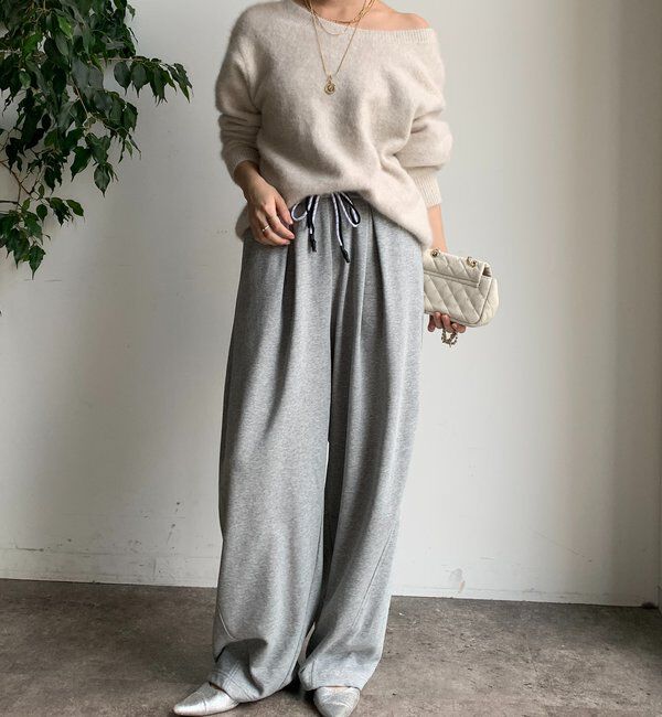  「カーブスウエットパンツ」|チノ|