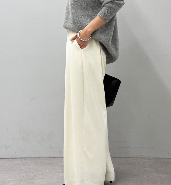  「【ウォッシャブル】【シーズンレスで使える】タックワイドスラックス」|チノ|