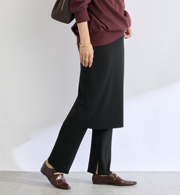  「【キャッチーなアイテム】スカートドッキングニットパンツ」|チノ|