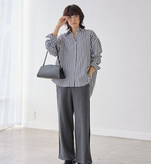  「【スタイリングのアクセントに】サイドラインジャージーパンツ」|チノ|