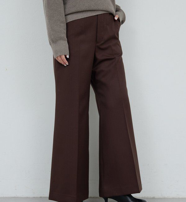  「【HERITANOVUM】【スリーピース対応】ウーステッドウールフレアパンツ」|チノ|