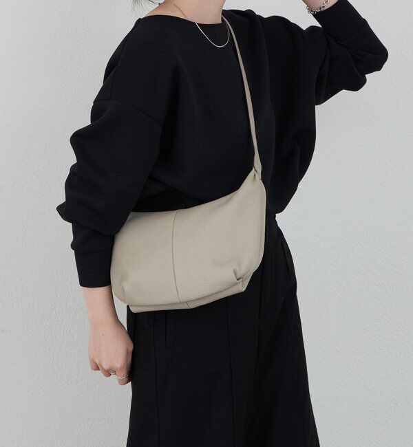  「【再値下げ】レザーワンショルダーバッグ」|ショルダー・メッセンジャー|