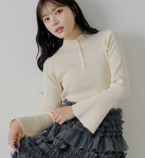  「【SALON by Chico】袖フレアランダムリブボタンニット」|ニット・セーター|アイボリー