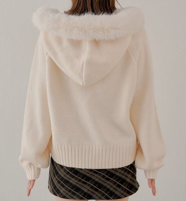  「【SALON by Chico】フードファーWジップニットカーディガン」|ニット・セーター|