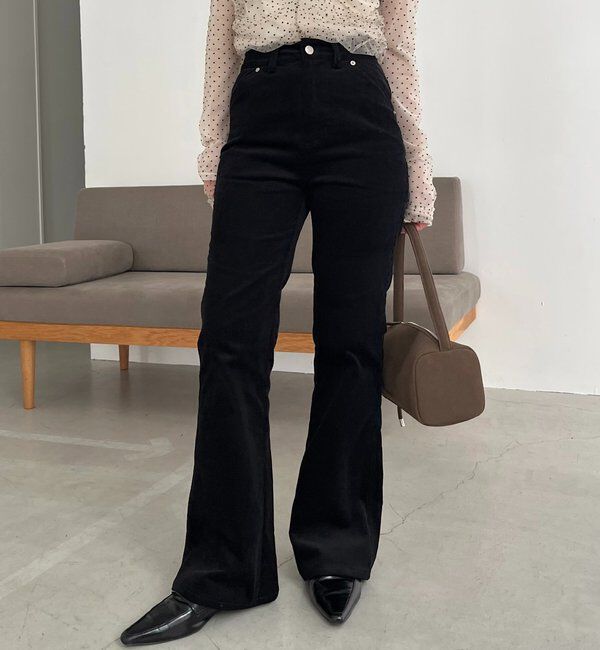  「【新色/レイヤード対応】コーデュロイフレアパンツ」|チノ|