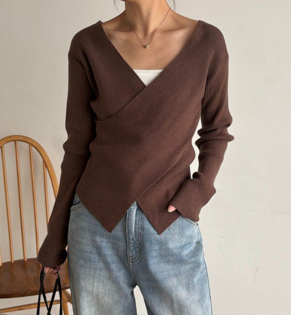  「【新色/ライトベージュ・グレー】クロスVネックニット」|ニット・セーター|