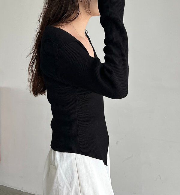  「【新色/ライトベージュ・グレー】クロスVネックニット」|ニット・セーター|