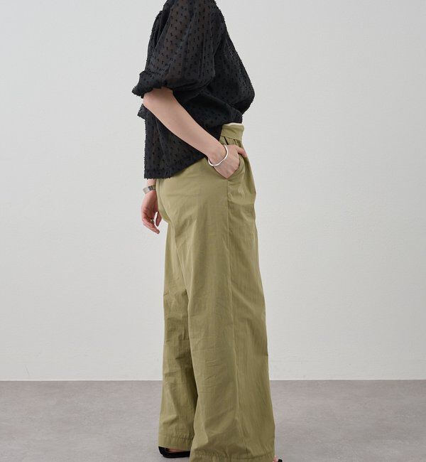  「《旬のコーデに》ミリタリーパンツ」|チノ|