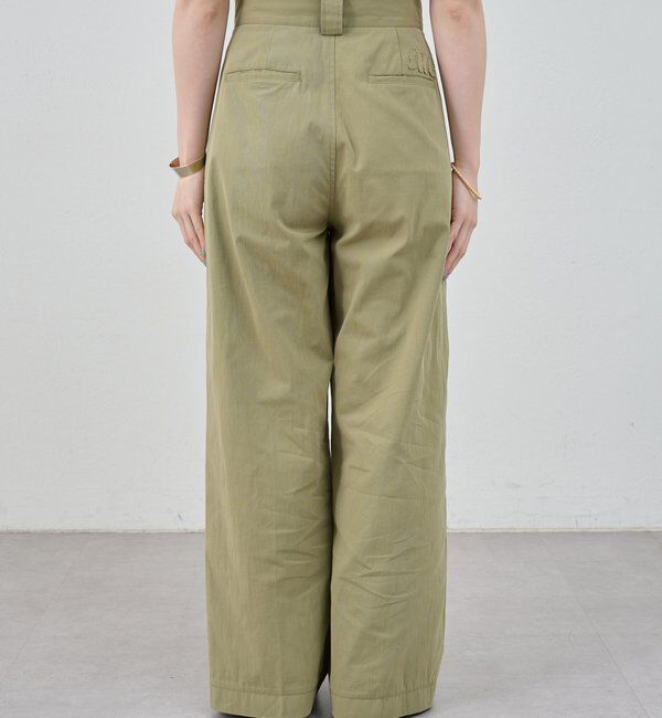  「《旬のコーデに》ミリタリーパンツ」|チノ|