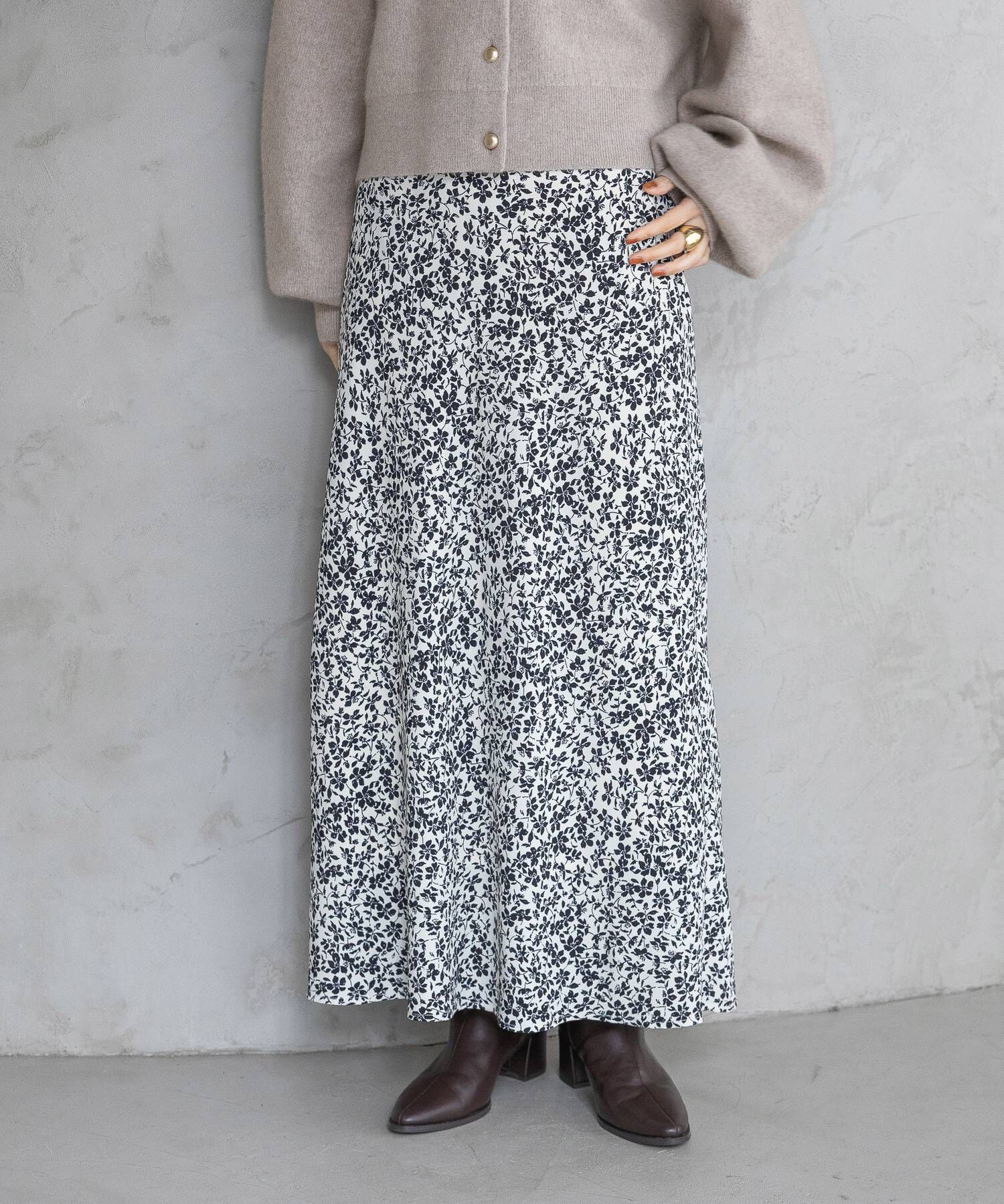 A part by 「フラワープリントナロースカート」|スカート|