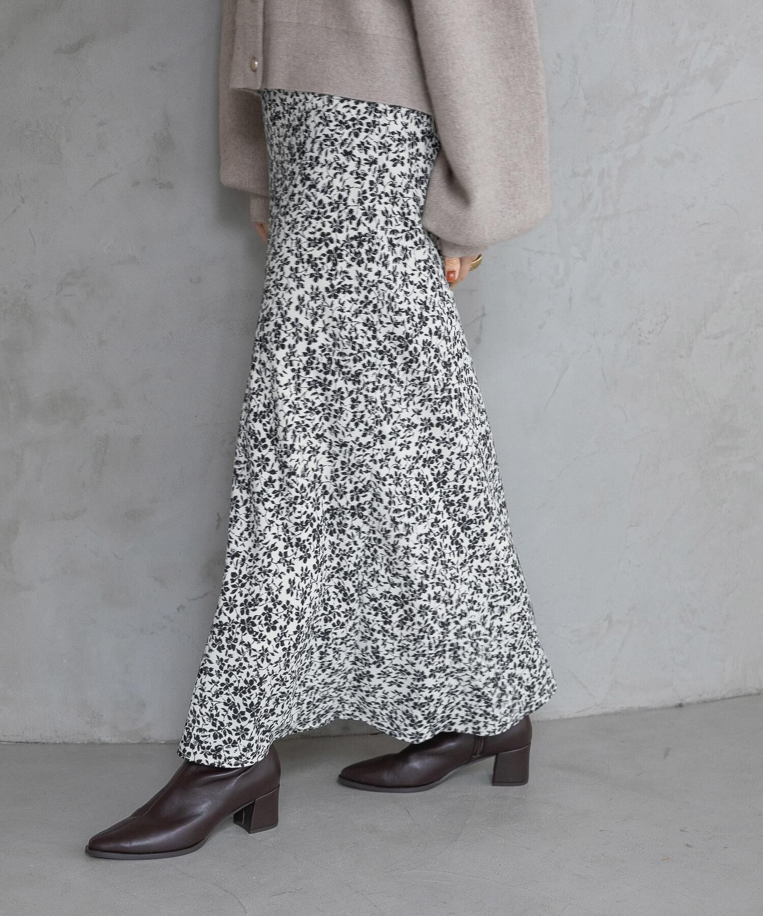 A part by 「フラワープリントナロースカート」|スカート|