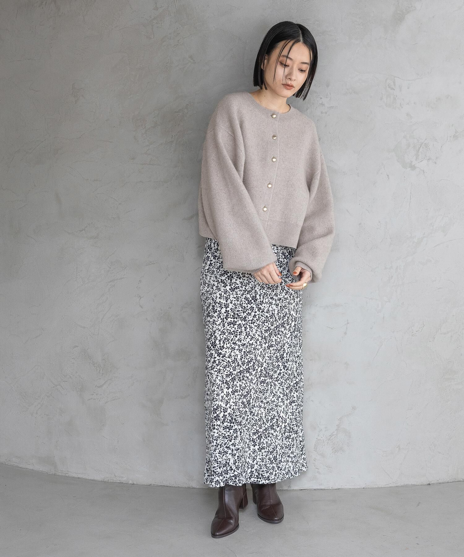 A part by 「フラワープリントナロースカート」|スカート|