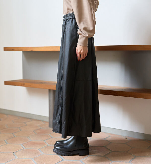 Rouge vif「フェイクレザーフレアスカート」|スカート|