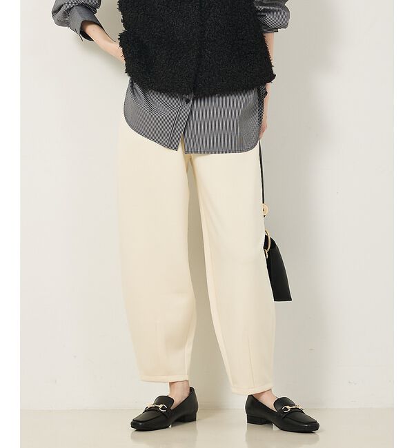 abahouse mavie「【WEB Domani掲載/CanCam掲載】ライトダンボールカーブパンツ」|その他|オフホワイト
