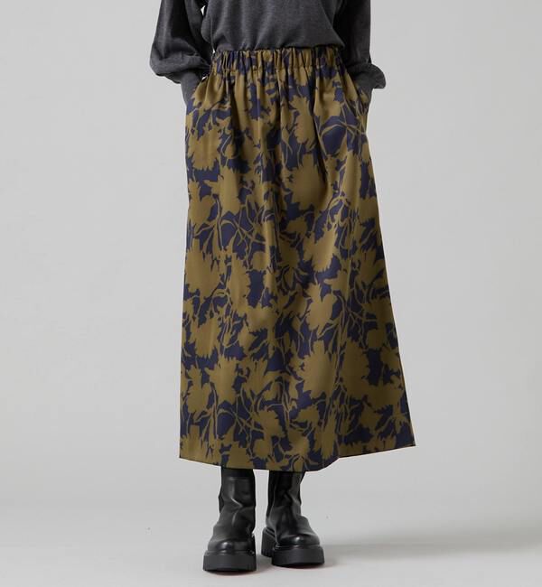 Liesse「タックタイトスカート」|スカート|カーキ