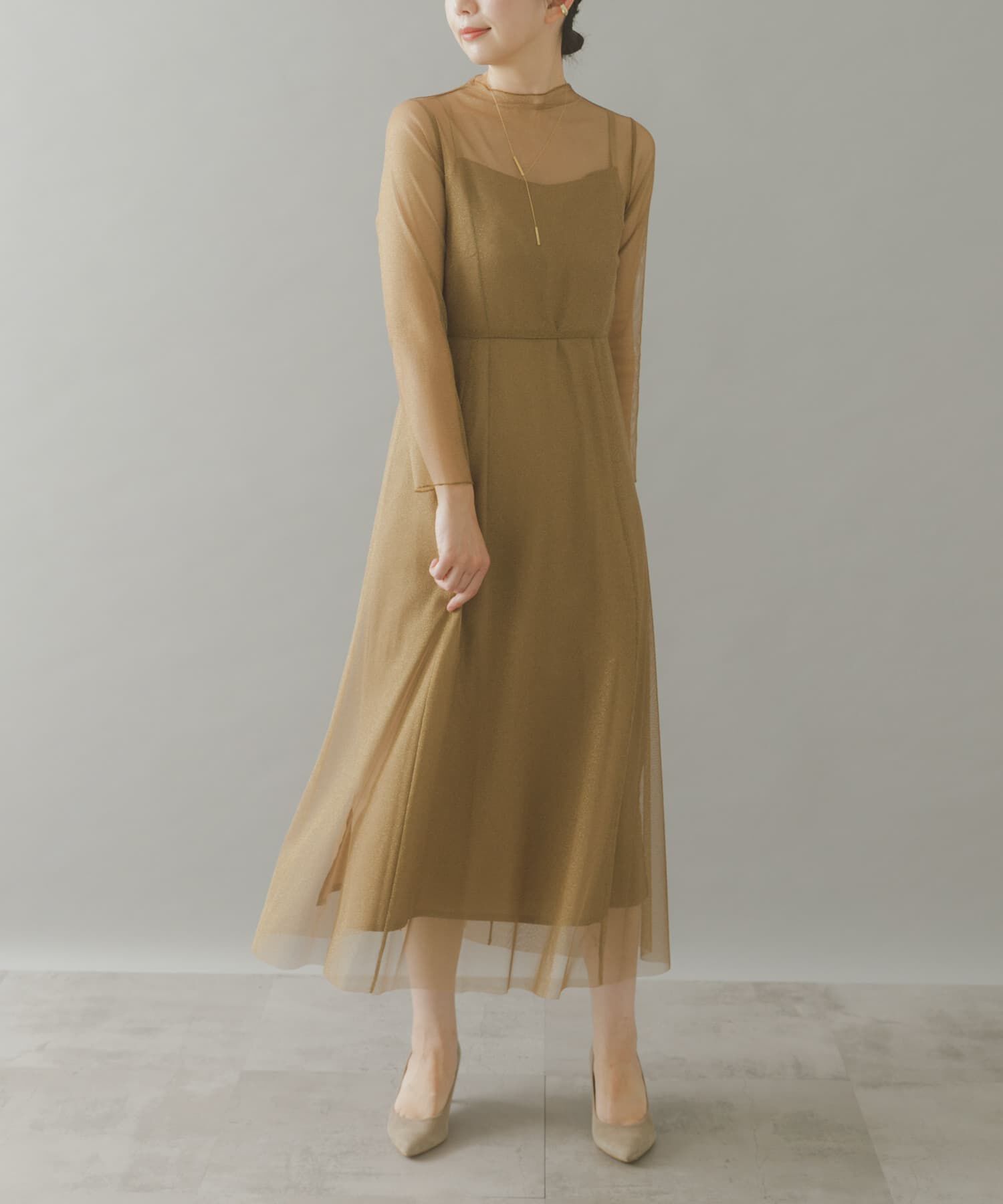 URBAN RESEARCH ROSSO「kaene　ラメチュールメローワンピース」|ワンピース|ゴールド系その他