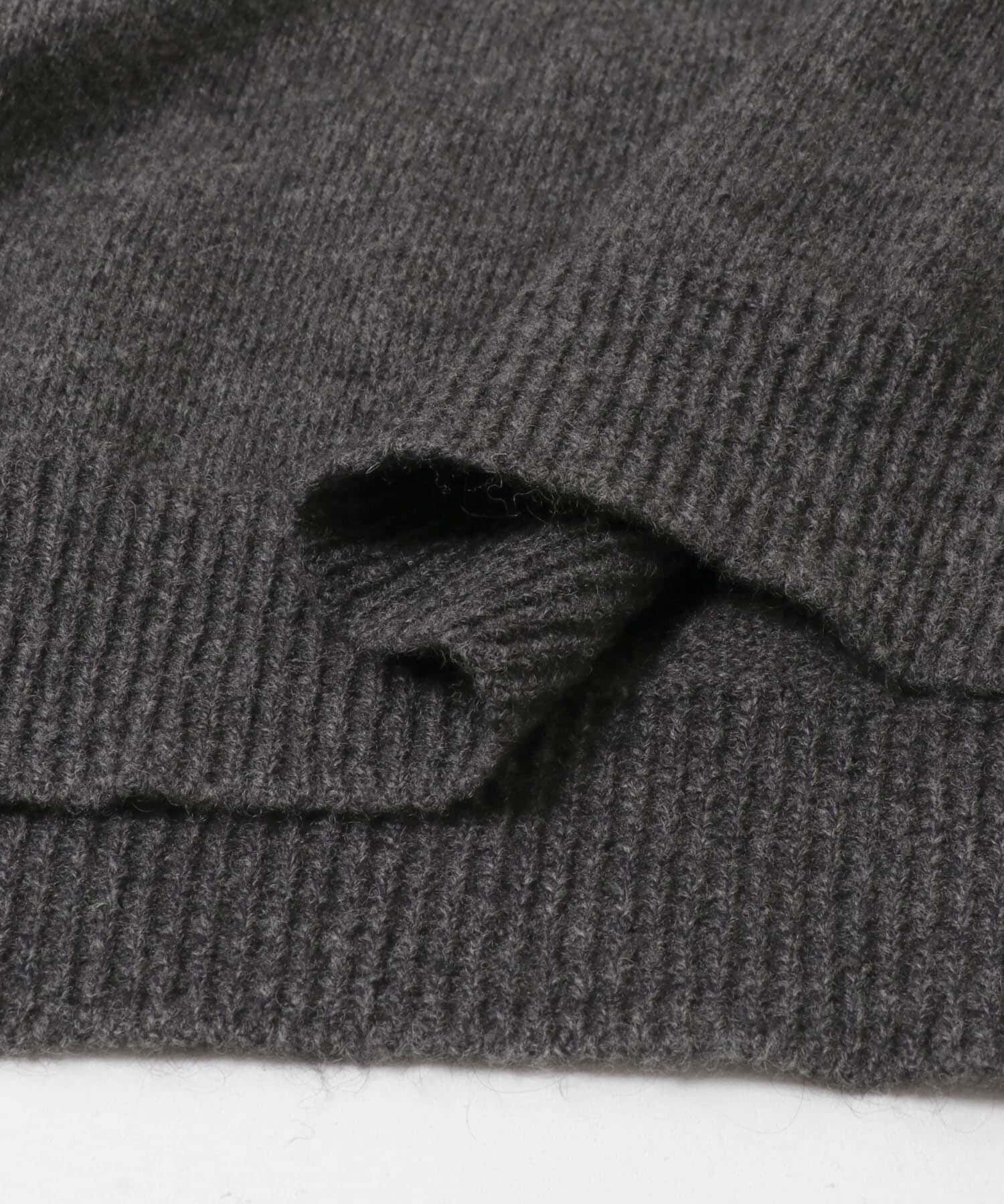 かぐれ「ヤクウールVネックニット」|ニット・セーター|