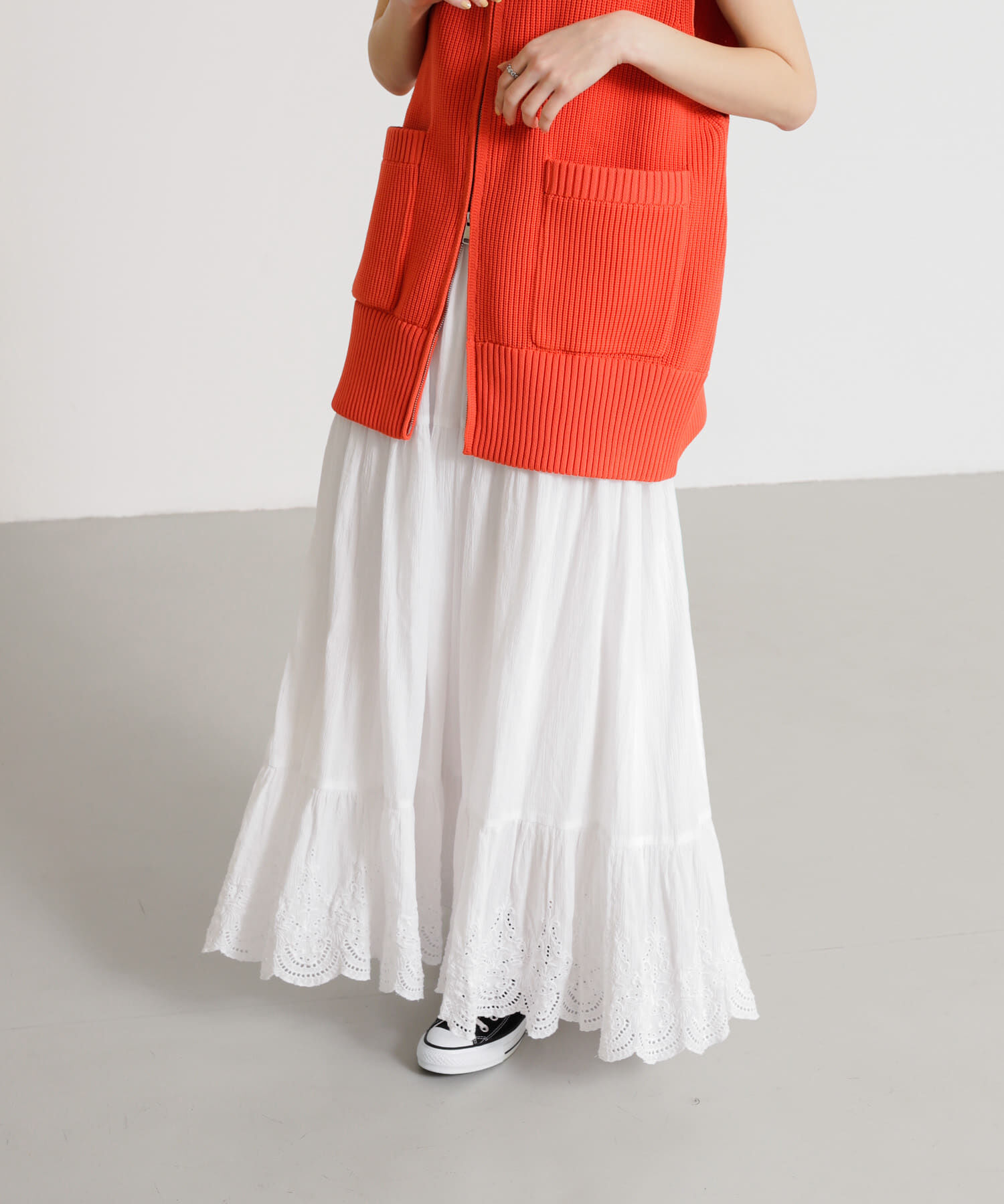 SENSE OF PLACE by URBAN RESEARCH「スカラップレースヨウリュウティアードスカート」|スカート|