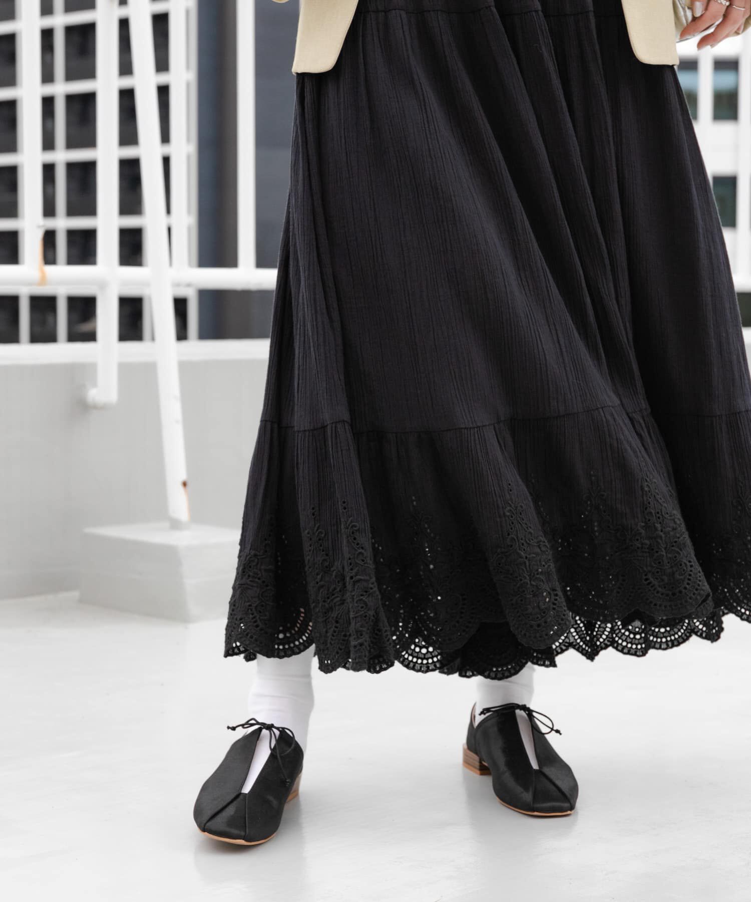 SENSE OF PLACE by URBAN RESEARCH「スカラップレースヨウリュウティアードスカート」|スカート|