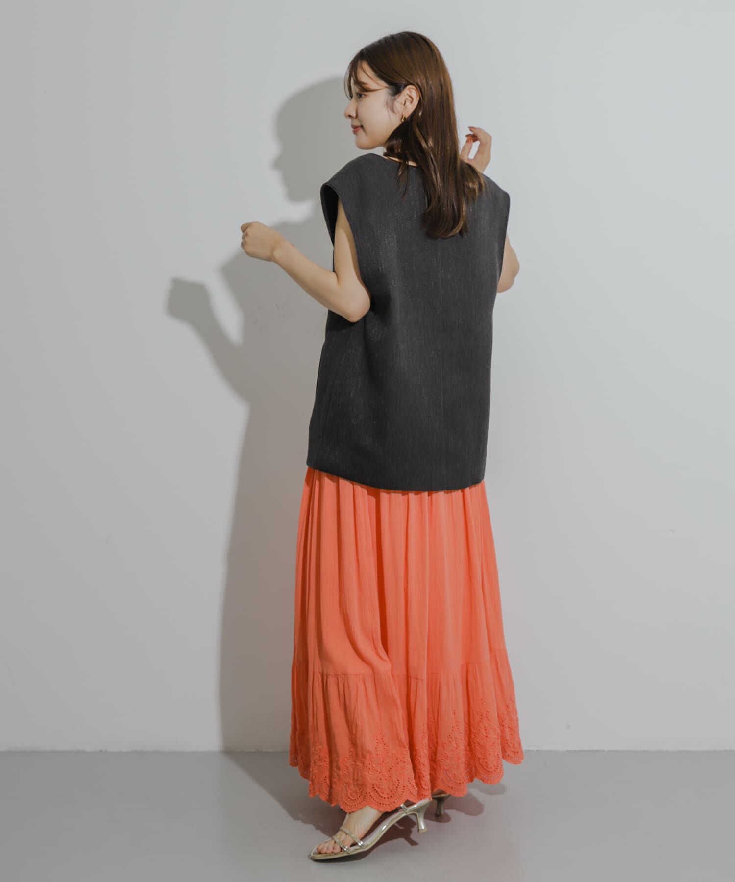 SENSE OF PLACE by URBAN RESEARCH「スカラップレースヨウリュウティアードスカート」|スカート|