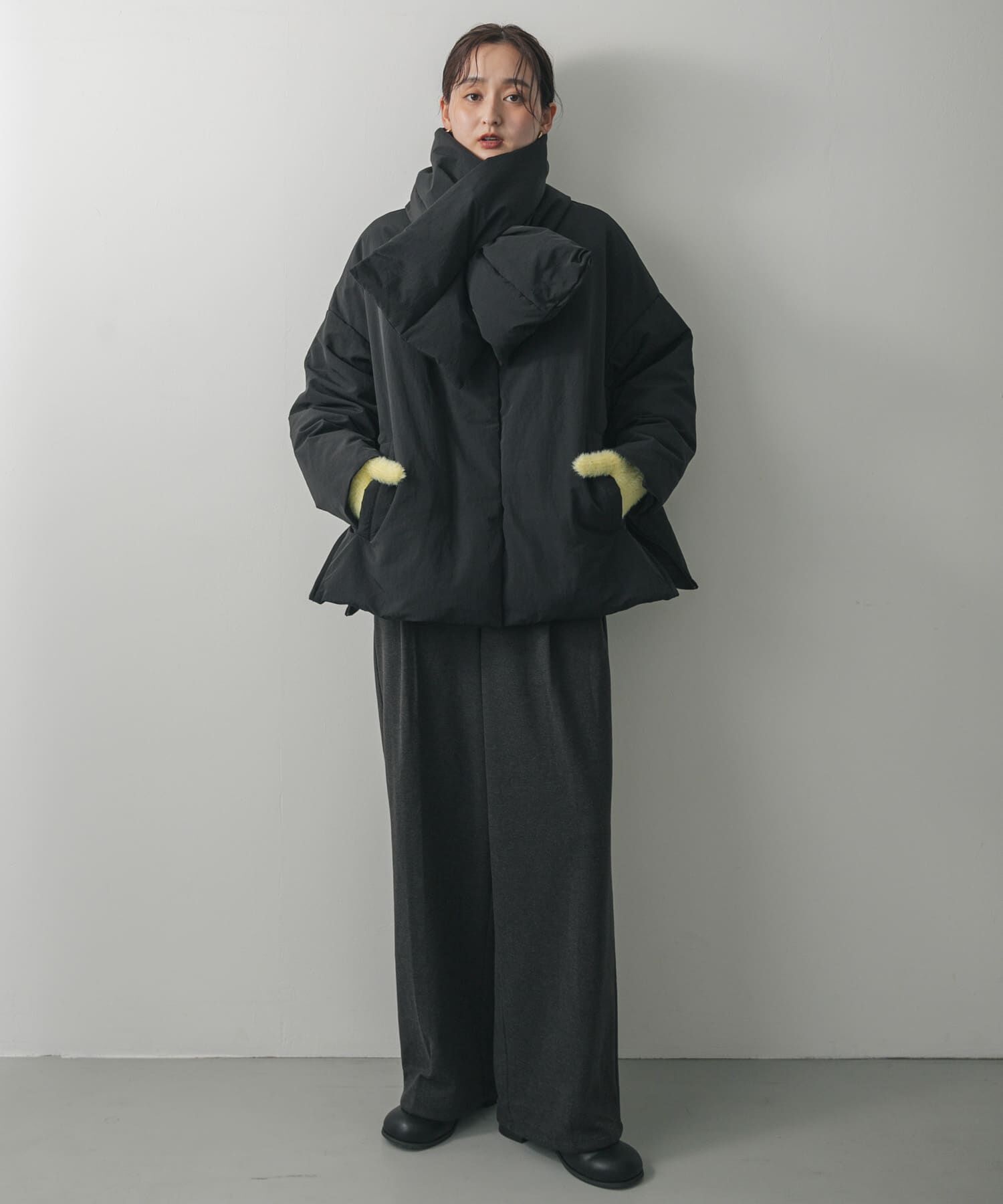 SENSE OF PLACE by URBAN RESEARCH「『WEB/一部店舗限定』マフラーツキシームレスダウン」|ダウン|