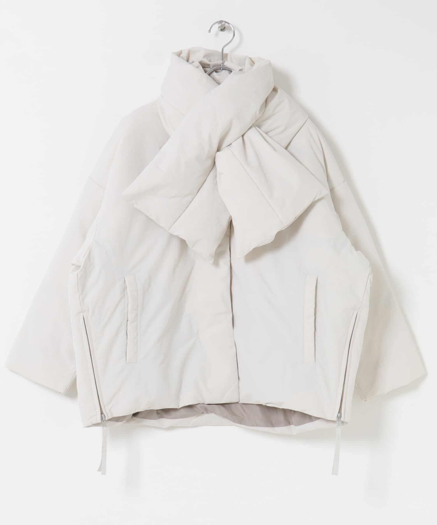 SENSE OF PLACE by URBAN RESEARCH「『WEB/一部店舗限定』マフラーツキシームレスダウン」|ダウン|