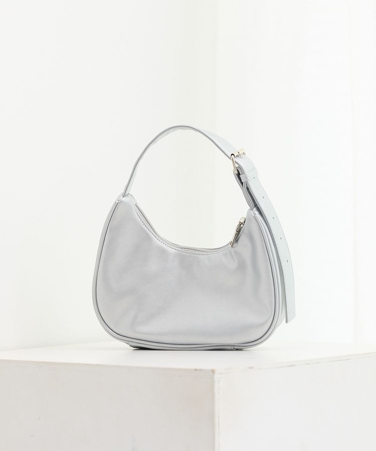 earth music&ecology「ハーフムーンアジャスタブルバッグ」|ハンドバッグ|Silver