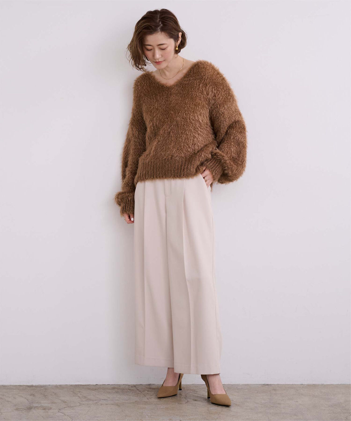 ur's「Vネックオーバーサイズシアーローゲージニット」|ニット・セーター|