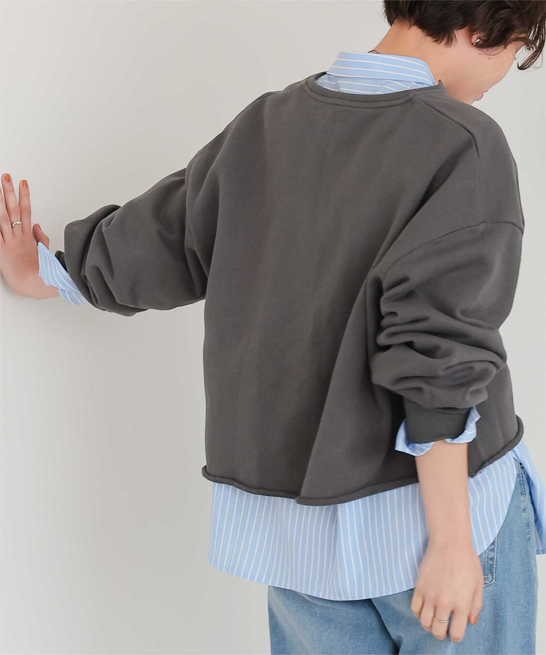 titivate「深Vネックスウェットプルオーバー」|スウェット・ジャージ|