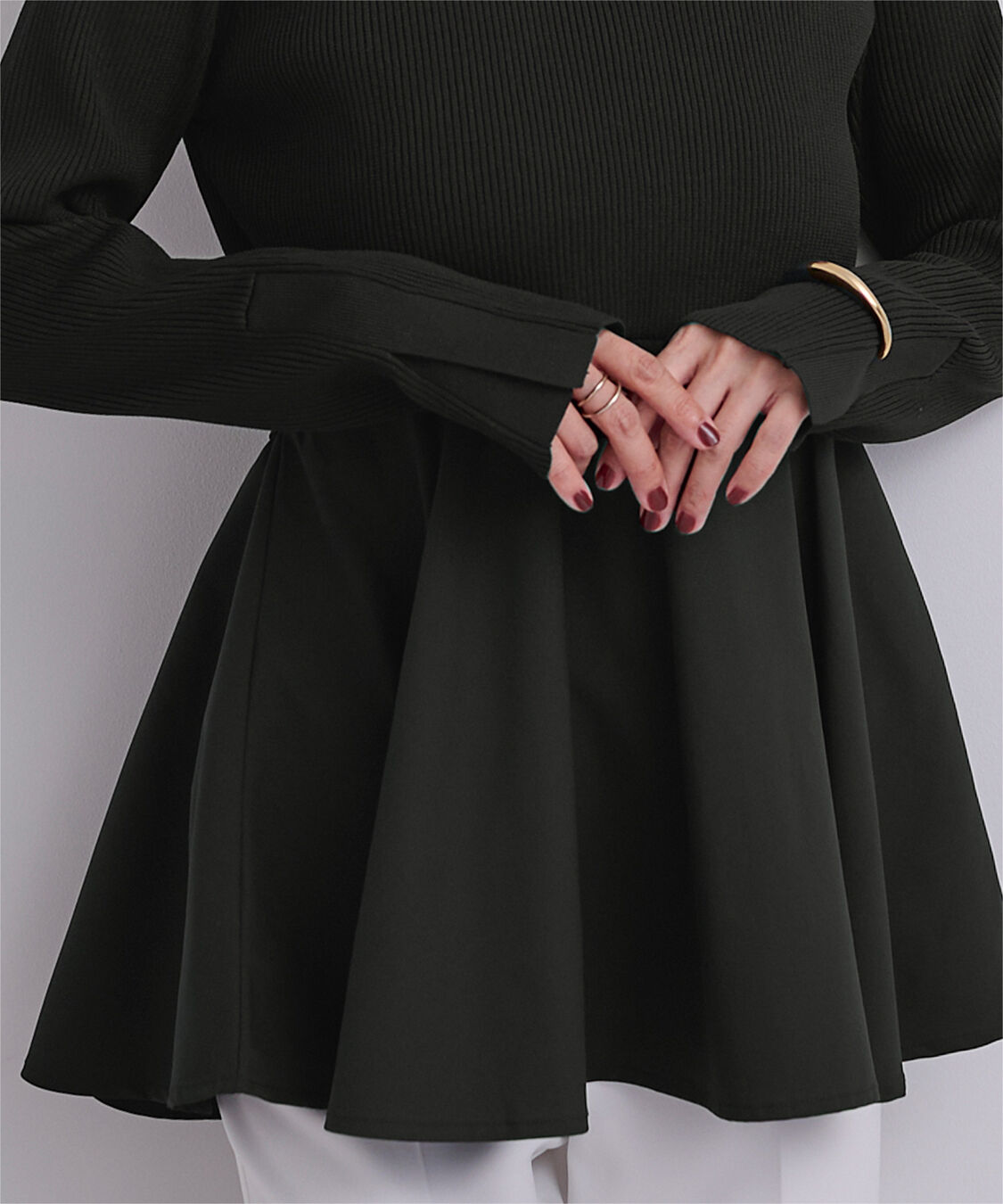 ur's「タフタペプラムドッキングニット」|ニット・セーター|