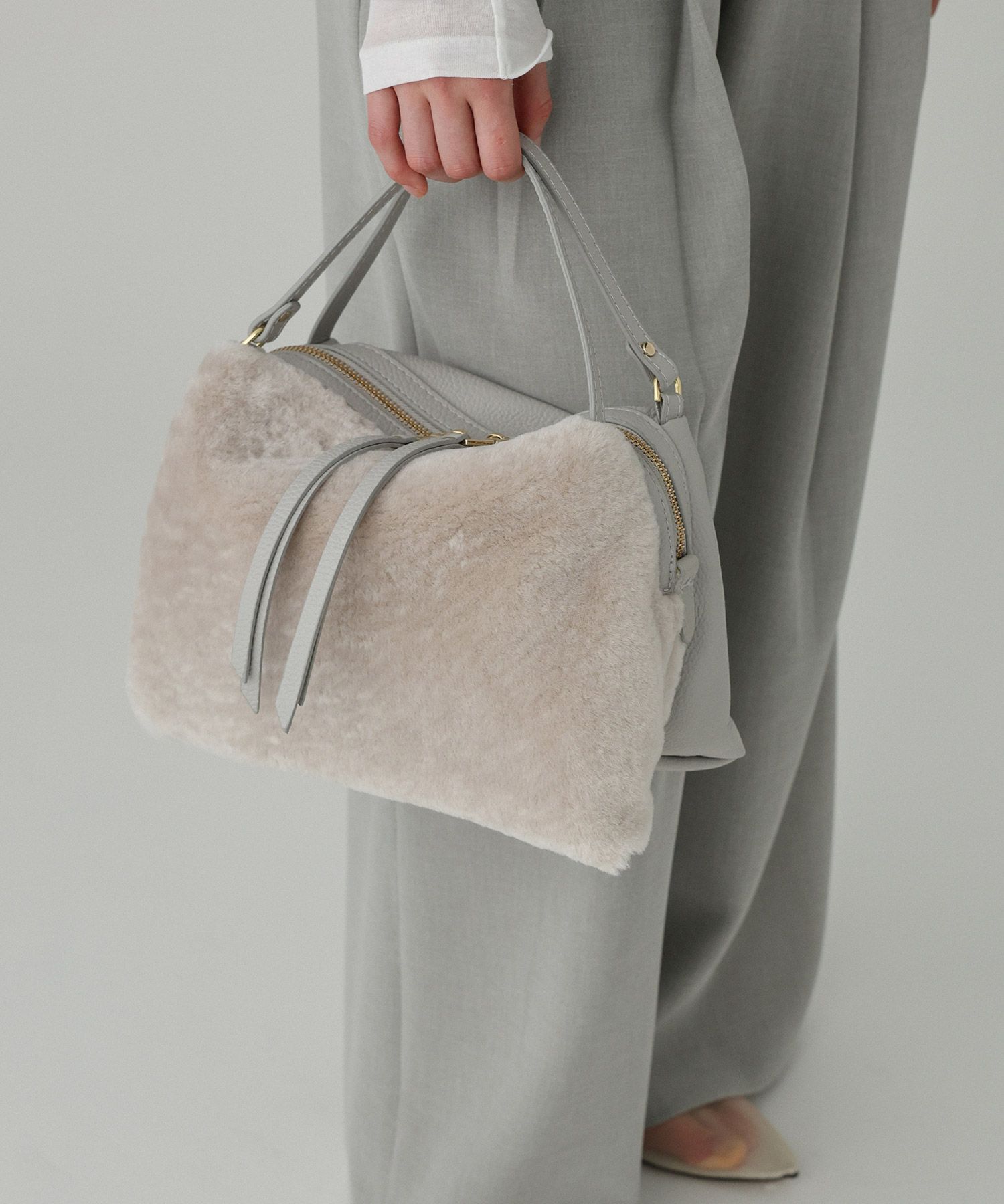  「【RIPANI】ムートンレザーBAG」|ハンドバッグ|ライトベージュ