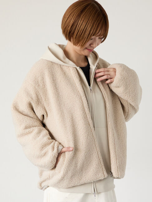 Lugnoncure「リバーシブルボアブルゾン」|ブルゾン・スタジャン|ベージュ