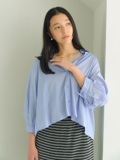 Samansa Mos2 blue「ショート丈シャーリングブラウス」|シャツ・ブラウス|