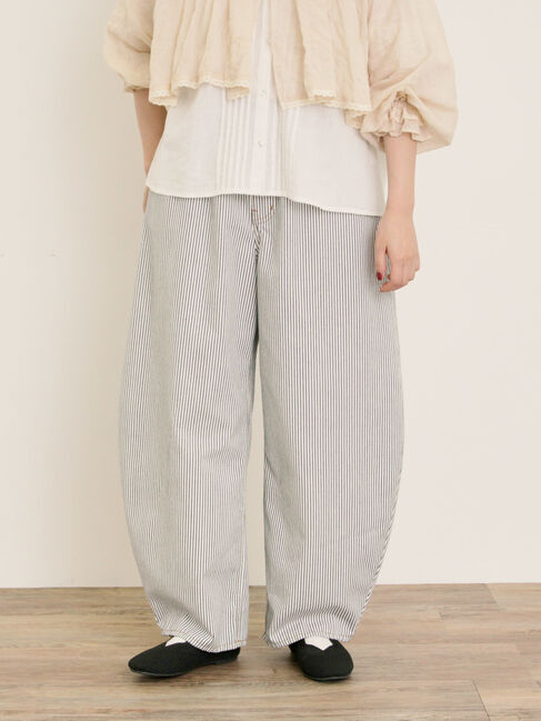 Samansa Mos2「【S/M/Lサイズ】刺繍デニム/ヒッコリーカーブパンツ」|その他|オフホワイト