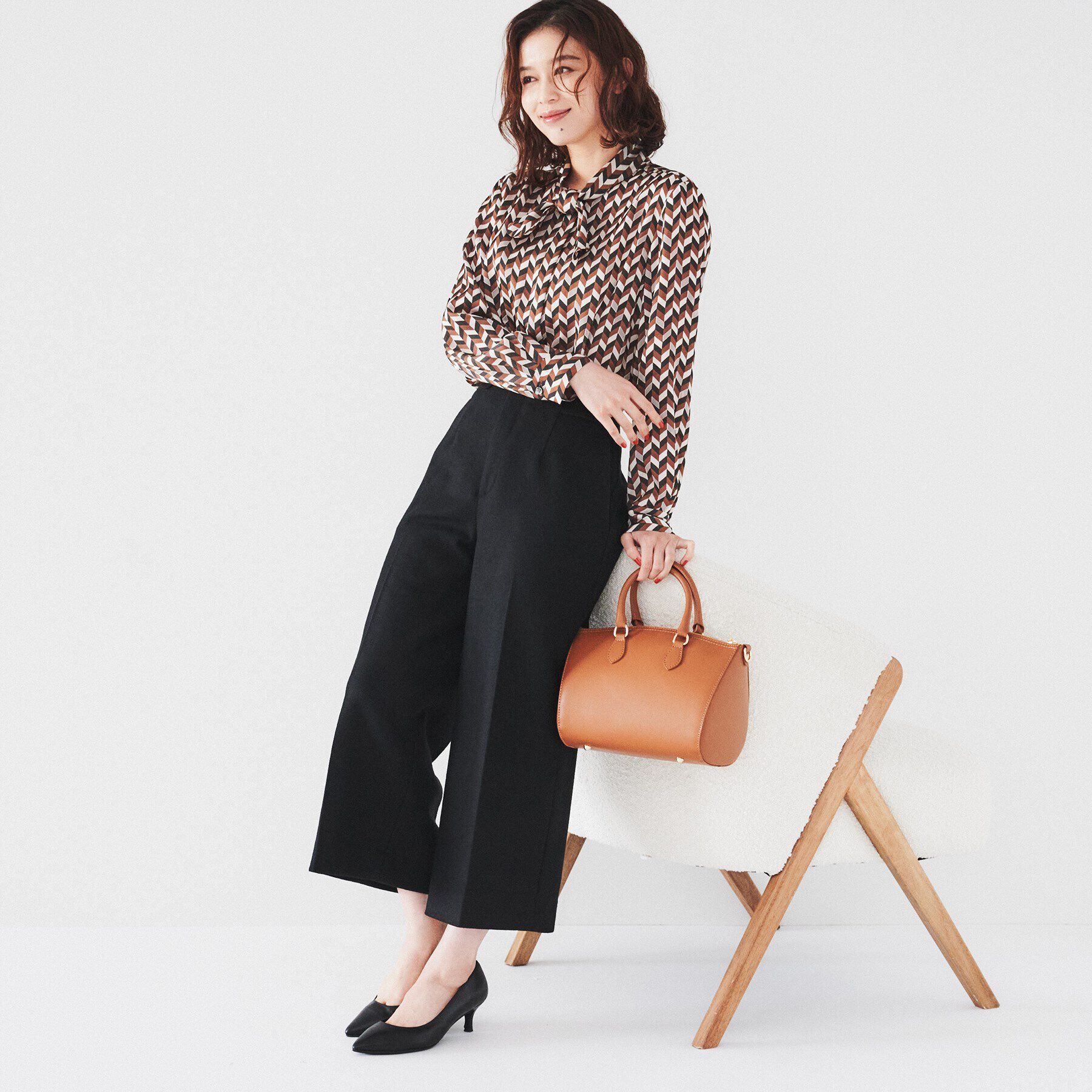 UNTITLED「【後ろウエストゴム/センタープレス】ウールミルドスムース ワイドパンツ」|その他|