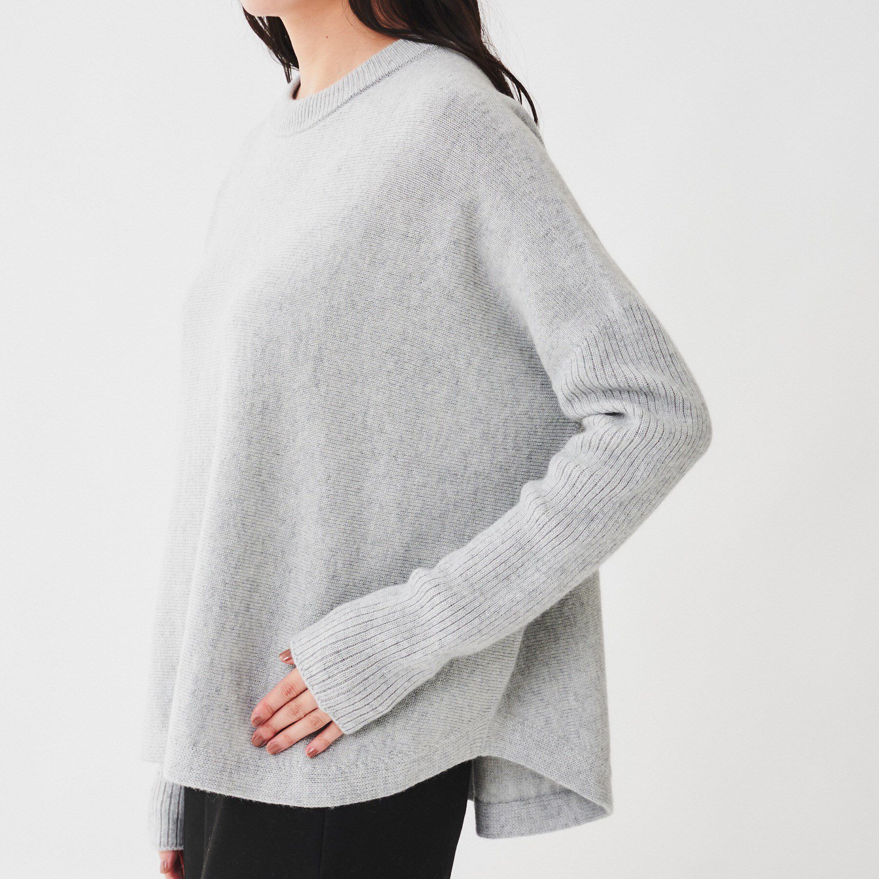 UNTITLED「ウールシルクカシミヤミックス ボートネックプルオーバーニット」|ニット・セーター|