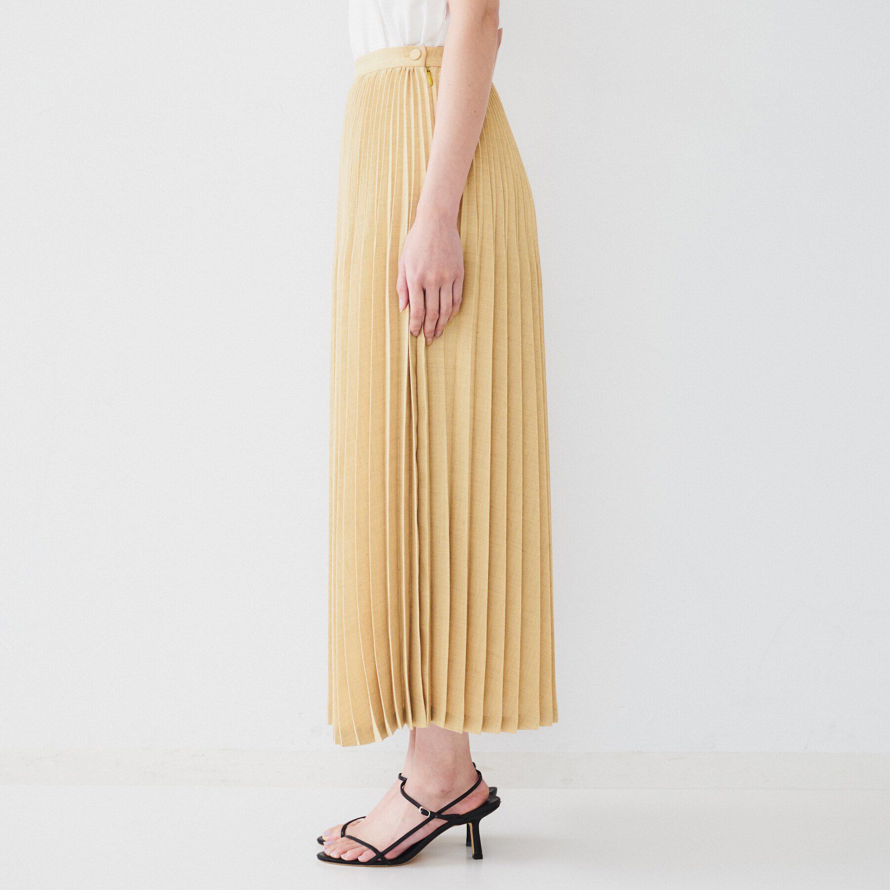 UNTITLED「【セットアップ可能】セミフレアプリーツスカート」|スカート|